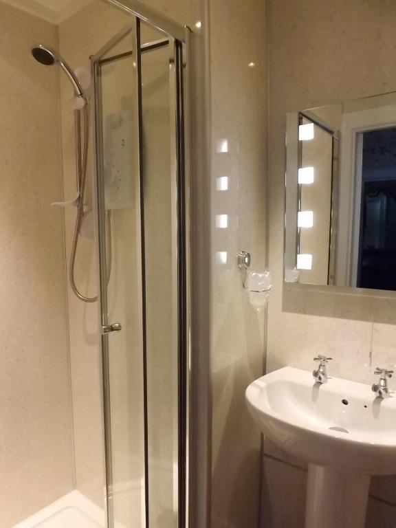 Almond Villa Guest House パース 部屋 写真